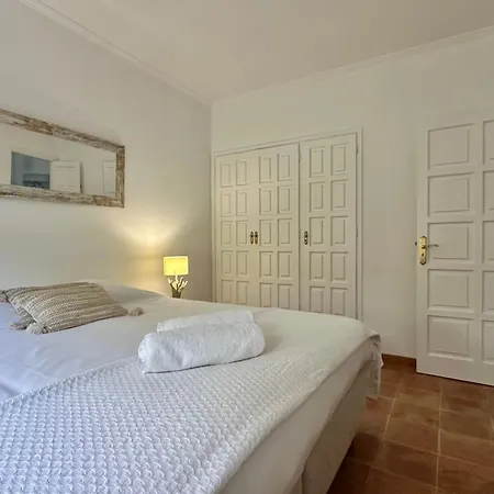 Ferienhaus Azucena En